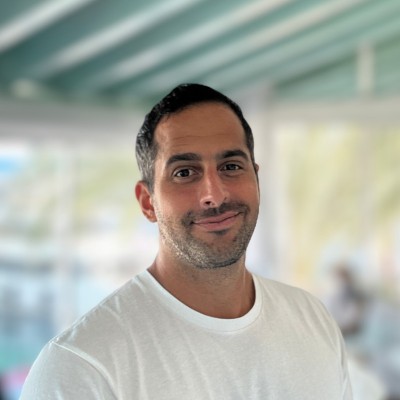 Alex Fakhre